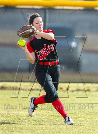 Thumbnail 2 in Argyle vs Callisburg (LCS/Argyle Softball Tournament) photogallery.