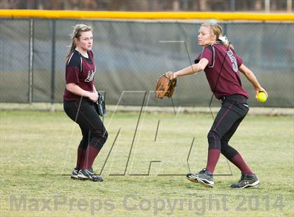 Thumbnail 2 in Argyle vs Callisburg (LCS/Argyle Softball Tournament) photogallery.