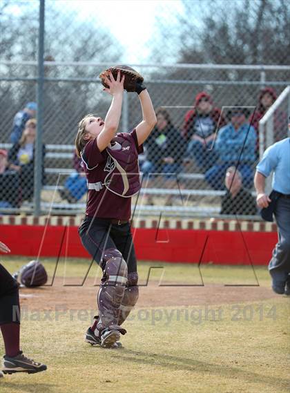 Thumbnail 3 in Argyle vs Callisburg (LCS/Argyle Softball Tournament) photogallery.