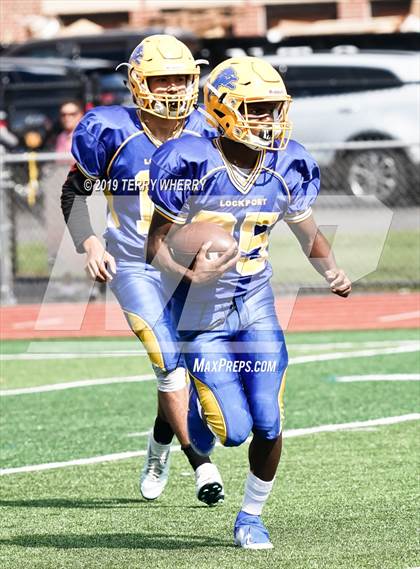 Thumbnail 1 in Orchard Park @ Lockport photogallery.