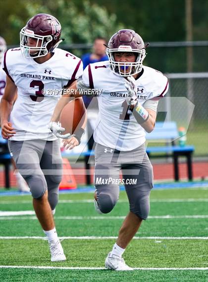 Thumbnail 1 in Orchard Park @ Lockport photogallery.