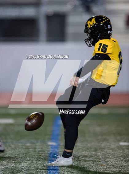 Thumbnail 3 in Memorial vs Rowlett photogallery.