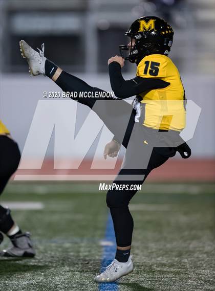 Thumbnail 2 in Memorial vs Rowlett photogallery.