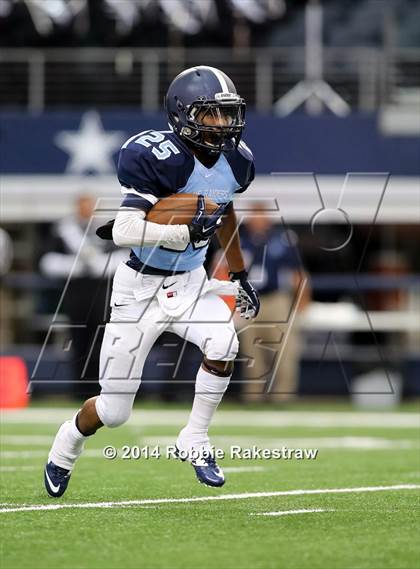Thumbnail 1 in Bell vs. Rockwall photogallery.