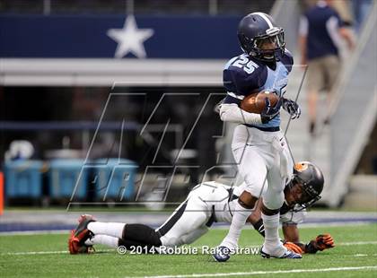 Thumbnail 1 in Bell vs. Rockwall photogallery.