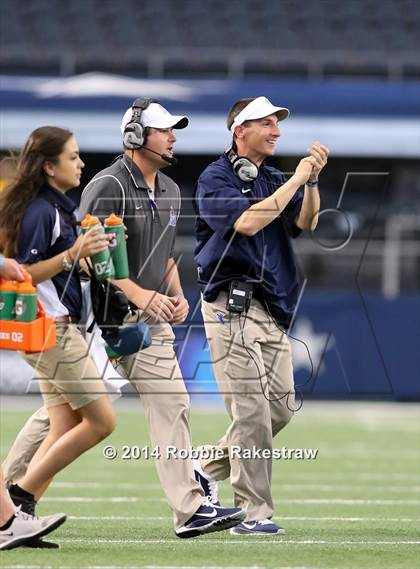 Thumbnail 1 in Bell vs. Rockwall photogallery.