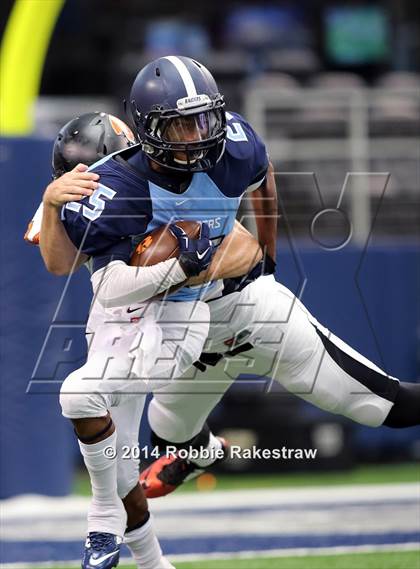 Thumbnail 2 in Bell vs. Rockwall photogallery.