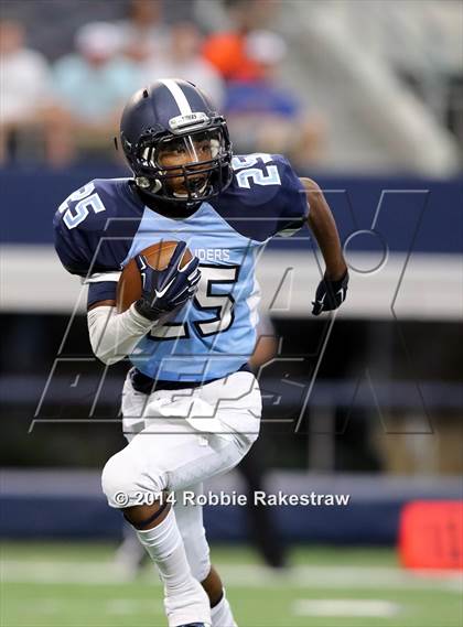 Thumbnail 2 in Bell vs. Rockwall photogallery.