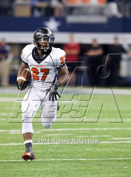 Thumbnail 2 in Bell vs. Rockwall photogallery.