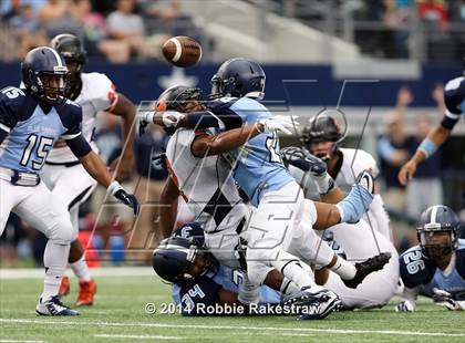 Thumbnail 1 in Bell vs. Rockwall photogallery.
