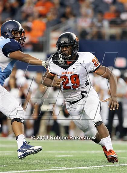 Thumbnail 1 in Bell vs. Rockwall photogallery.