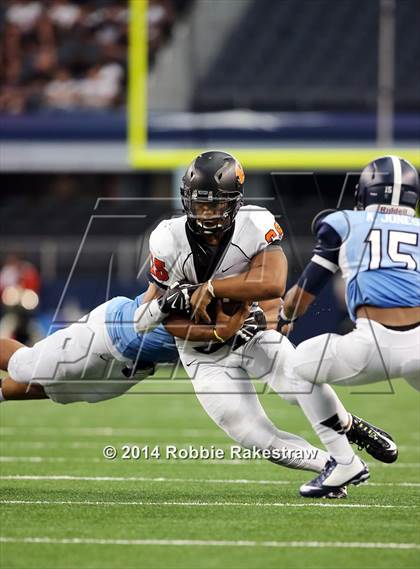Thumbnail 2 in Bell vs. Rockwall photogallery.