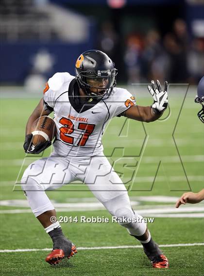 Thumbnail 2 in Bell vs. Rockwall photogallery.