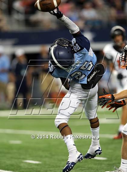 Thumbnail 2 in Bell vs. Rockwall photogallery.