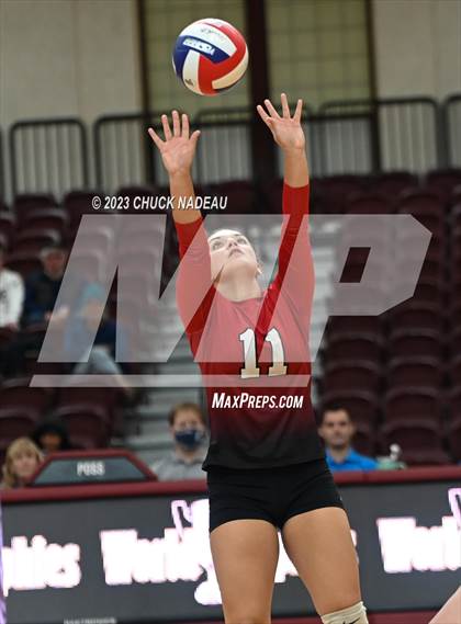 Thumbnail 2 in Coventry vs. Chariho photogallery.