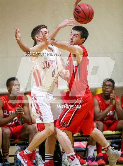 Thumbnail 2 in Elsinore vs. Great Oak (Jared Mandville Memorial) photogallery.