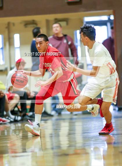 Thumbnail 3 in Elsinore vs. Great Oak (Jared Mandville Memorial) photogallery.