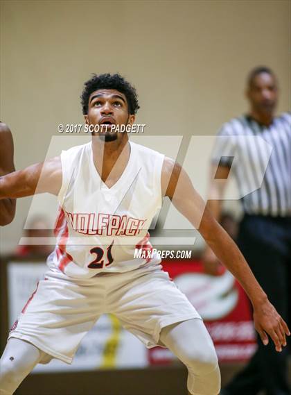 Thumbnail 1 in Elsinore vs. Great Oak (Jared Mandville Memorial) photogallery.