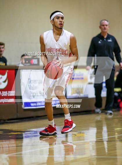 Thumbnail 3 in Elsinore vs. Great Oak (Jared Mandville Memorial) photogallery.