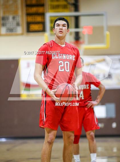 Thumbnail 1 in Elsinore vs. Great Oak (Jared Mandville Memorial) photogallery.