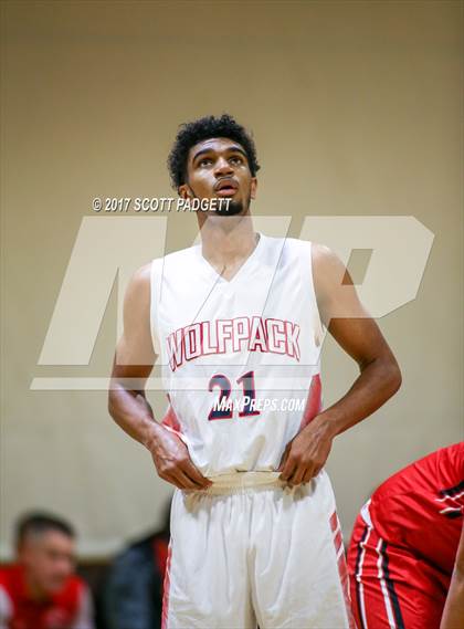Thumbnail 2 in Elsinore vs. Great Oak (Jared Mandville Memorial) photogallery.