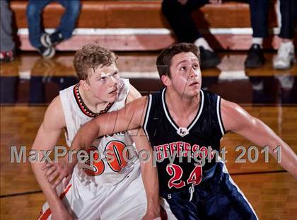 Thumbnail 2 in Jefferson County vs. Morristown-Hamblen East photogallery.