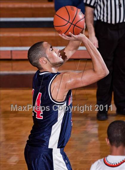 Thumbnail 2 in Jefferson County vs. Morristown-Hamblen East photogallery.