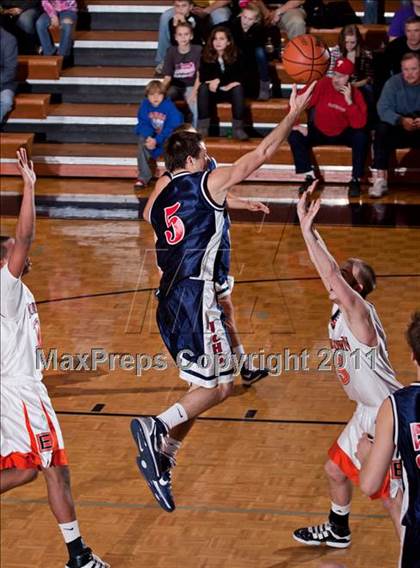 Thumbnail 3 in Jefferson County vs. Morristown-Hamblen East photogallery.