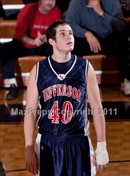 Thumbnail 2 in Jefferson County vs. Morristown-Hamblen East photogallery.