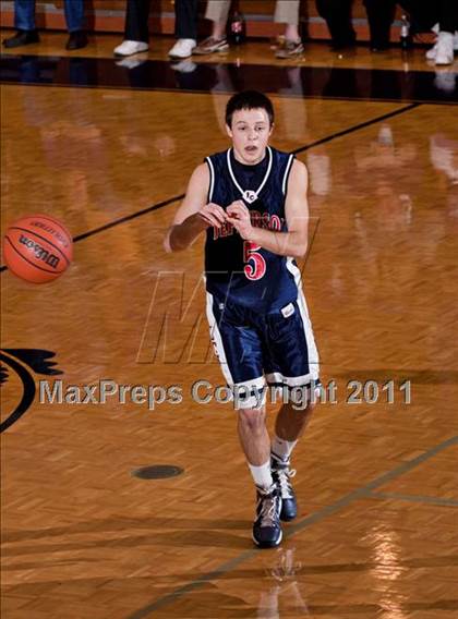 Thumbnail 2 in Jefferson County vs. Morristown-Hamblen East photogallery.