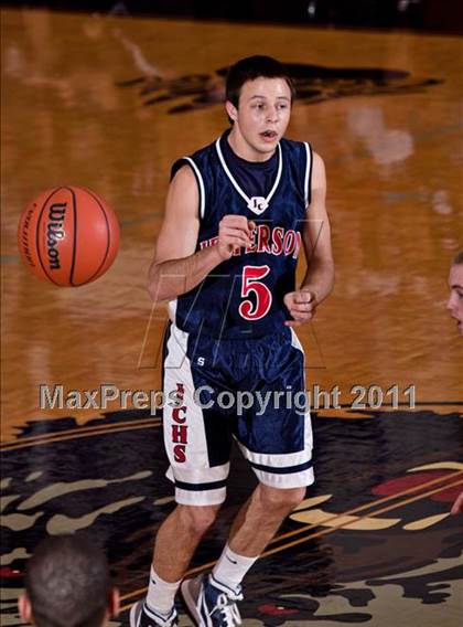 Thumbnail 3 in Jefferson County vs. Morristown-Hamblen East photogallery.