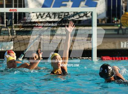 Thumbnail 2 in Alameda vs Castro Valley (Battle of the Bay) photogallery.