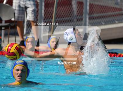Thumbnail 3 in Grossmont vs. Steele Canyon (San Diego Open) photogallery.