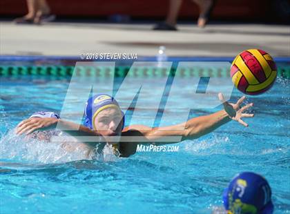 Thumbnail 3 in Grossmont vs. Steele Canyon (San Diego Open) photogallery.