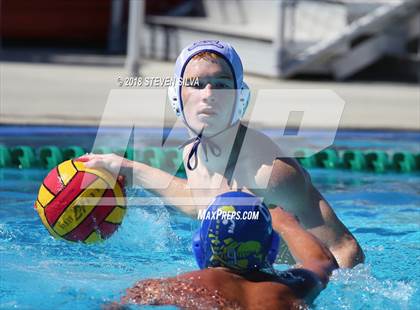 Thumbnail 2 in Grossmont vs. Steele Canyon (San Diego Open) photogallery.