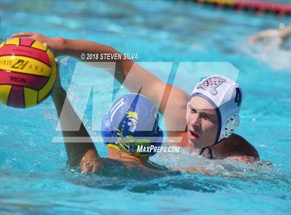 Thumbnail 1 in Grossmont vs. Steele Canyon (San Diego Open) photogallery.