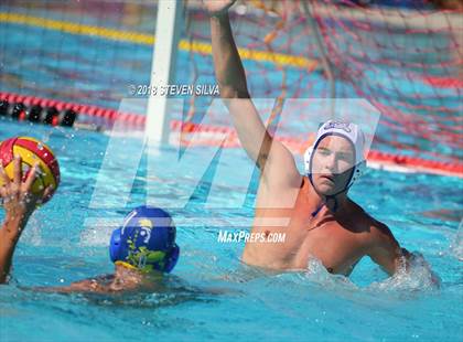 Thumbnail 3 in Grossmont vs. Steele Canyon (San Diego Open) photogallery.