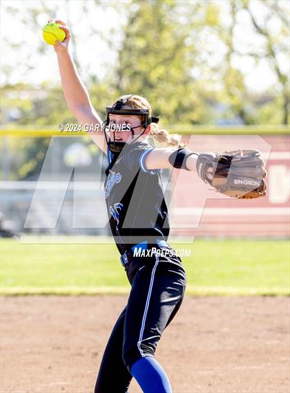 Thumbnail 2 in Rocklin @ Whitney photogallery.