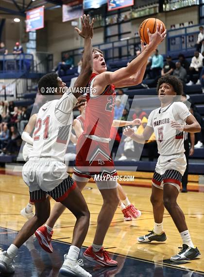 Thumbnail 1 in Davidson Day @ Providence Day photogallery.