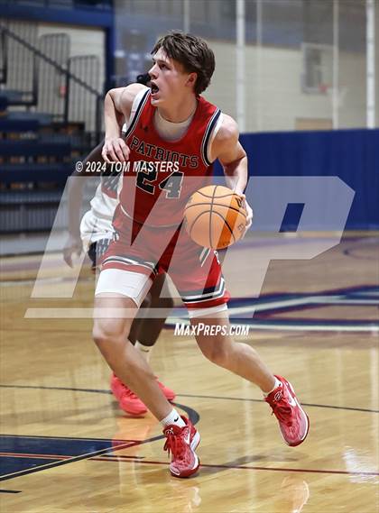 Thumbnail 2 in Davidson Day @ Providence Day photogallery.