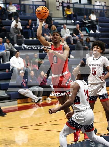 Thumbnail 3 in Davidson Day @ Providence Day photogallery.