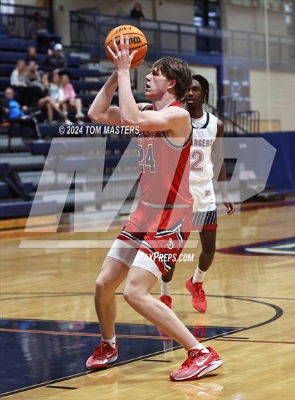 Thumbnail 1 in Davidson Day @ Providence Day photogallery.