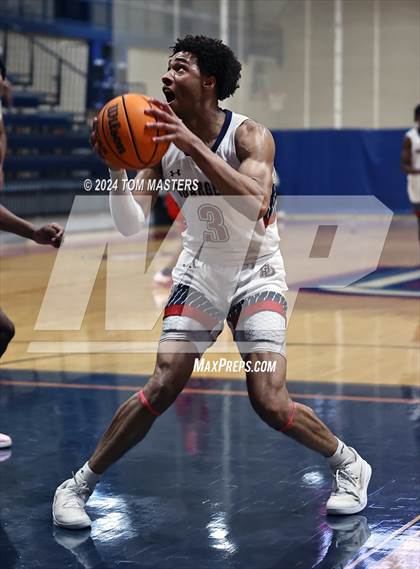 Thumbnail 2 in Davidson Day @ Providence Day photogallery.