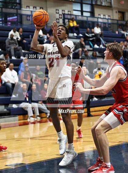 Thumbnail 2 in Davidson Day @ Providence Day photogallery.