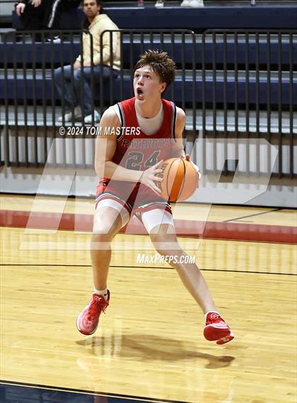 Thumbnail 2 in Davidson Day @ Providence Day photogallery.