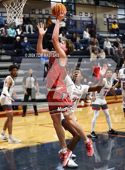 Thumbnail 3 in Davidson Day @ Providence Day photogallery.