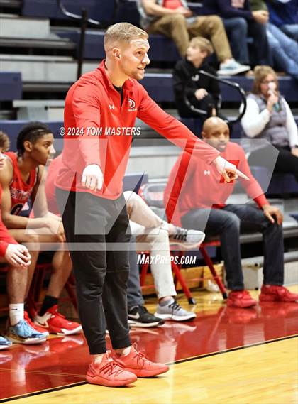 Thumbnail 2 in Davidson Day @ Providence Day photogallery.