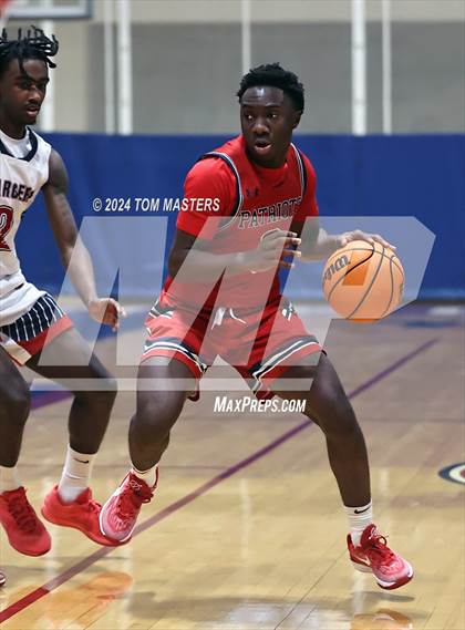 Thumbnail 1 in Davidson Day @ Providence Day photogallery.