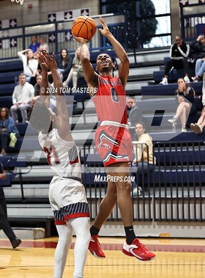 Thumbnail 3 in Davidson Day @ Providence Day photogallery.