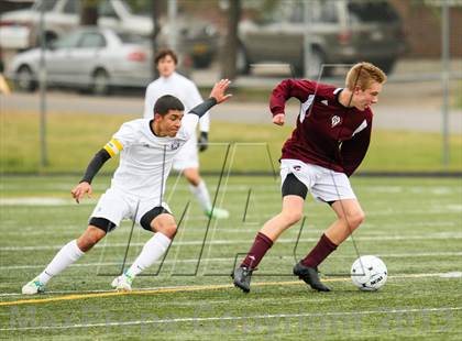Thumbnail 2 in Denver North vs. Golden (CHSAA 4A 2nd Round) photogallery.
